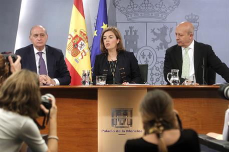 11/07/2014. Consejo de Ministros: Sáenz de Santamaría, F. Díaz y Wert. La vicepresidenta del Gobierno, ministra de la Presidencia y portavoz...