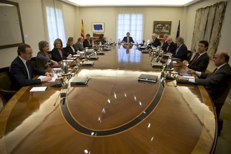 11/11/2015. Consejo de Ministros extraordinario. El presidente del Gobierno, Mariano Rajoy, preside la reunión extraordinaria del Consejo de...