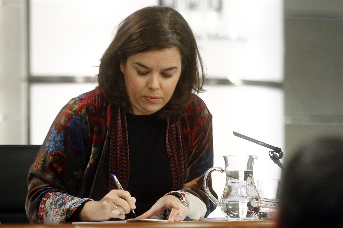 26/02/2016. Consejo de Ministros: Sáenz de Santamaría. La vicepresidenta del Gobierno, Soraya Sáenz de Santamaría, en la rueda de prensa pos...
