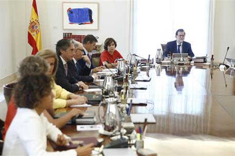 7/09/2017. Rajoy preside el Consejo de Ministros extraordinario. El presidente del Gobierno, Mariano Rajoy, preside la reunión del Consejo d...