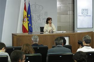 La vicepresidenta del Gobierno y ministra de la Presidencia, Relaciones con las Cortes e Igualdad, Carmen Calvo.