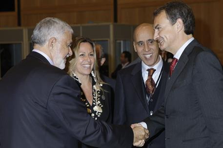 29/11/2010. El presidente del Gobierno asiste a la III Cumbre UE - África. El presidente del Gobierno, José Luis Rodríguez Zapatero, en un m...