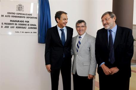 2/08/2010. Visita del Presidente al Centro de Alto Rendimiento Deportivo de León. El Presidente del Gobierno, José Luis Rodríguez Zapatero, ...