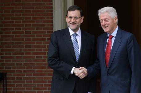 21/05/2013. Mariano Rajoy recibe a Bill Clinton. El presidente del Gobierno, Mariano Rajoy, ha recibido en La Moncloa al ex presidente de lo...