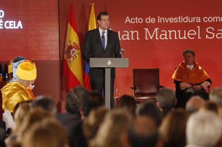 3/11/2014. Rajoy, en la investidura de Juan Manuel Santos como Doctor Honoris Causa. El presidente del Gobierno, Mariano Rajoy, pronuncia la...