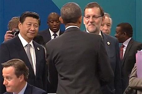 15/11/2014. Mariano Rajoy saluda a Barack Obama en la Cumbre del G-20. Mariano Rajoy saluda a Barack Obama en la reunión de la Cumbre del G-...