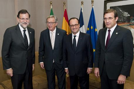 18/12/2014. Reunión sobre las interconexiones energéticas en la UE. El presidente del Gobierno, Mariano Rajoy, junto al presidente de la Com...