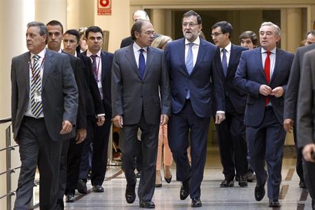30/09/2014. Rajoy asiste a la sesión de control en el Senado. El presidente del Gobierno, Mariano Rajoy, se dirige a la sesión de control al...