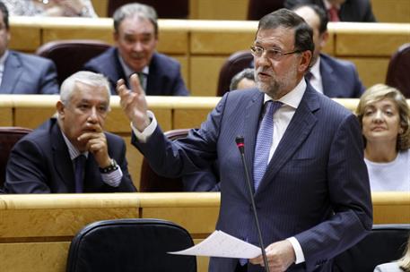 30/09/2014. Rajoy asiste a la sesión de control en el Senado. El presidente del Gobierno, Mariano Rajoy, responde a una de las preguntas que...
