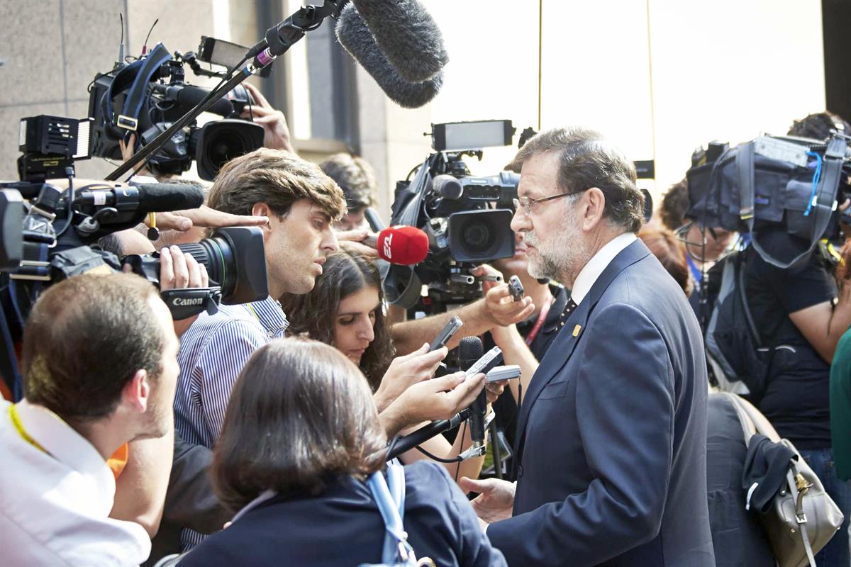 16/07/2014. Declaraciones de Mariano Rajoy antes del Consejo Europeo. El presidente del Gobierno, Mariano Rajoy, atiende a los medios a su l...