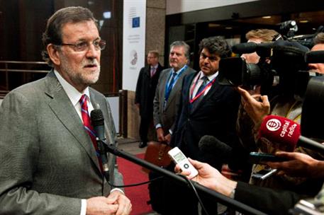 23/04/2015. Rajoy asiste al Consejo Europeo extraordinario. Declaraciones del presidente del Gobierno , Mariano Rajoy, al término del Consej...