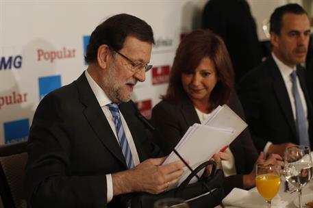 27/04/2015. Rajoy participa en un desayuno informativo organizado por Europa Press. El presidente del Gobierno, Mariano Rajoy, participa en ...