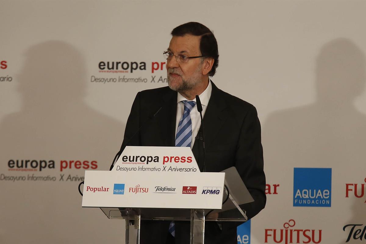 27/04/2015. Rajoy participa en un desayuno informativo organizado por Europa Press. El presidente del Gobierno, Mariano Rajoy, durante su in...