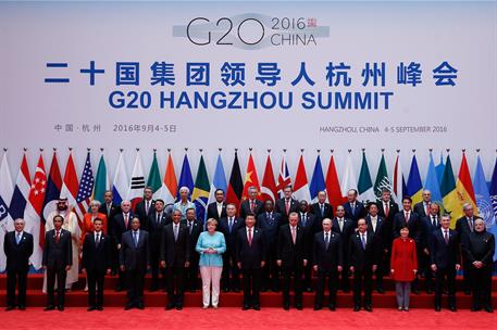 4/09/2016. Rajoy asiste a la Cumbre del G-20 en Hangzhou (China). El presidente del Gobierno en funciones, Mariano Rajoy, posa en la foto de...