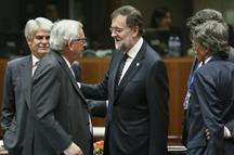 El presidente del Gobierno en funciones, Mariano Rajoy, y el presidente de la Comisión Europea, Jean-Claude Juncker (Foto: EFE)