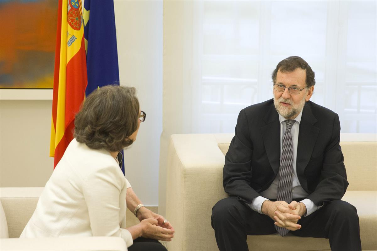 1/02/2017. Rajoy recibe a la secretaria general iberoamericana. El presidente del Gobierno, Mariano Rajoy, recibe en La Moncloa a la secreta...