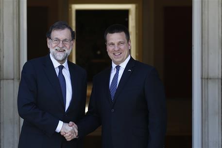 5/06/2017. Rajoy recibe en La Moncloa al primer ministro de Estonia. El presidente del Gobierno, Mariano Rajoy, recibe en La Moncloa al prim...