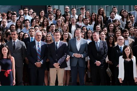 9/08/2017. Rajoy, en los actos del 40º aniversario del Grupo Hotusa. El presidente del Gobierno, Mariano Rajoy, posa con las autoridades que...