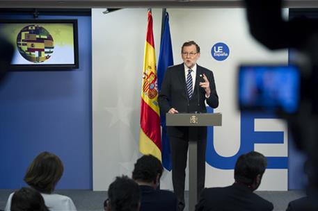 10/03/2017. Rajoy asiste al Consejo Europeo (segunda jornada). El presidente del Gobierno, Mariano Rajoy, durante la rueda de prensa posteri...