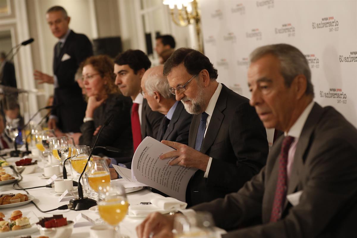 11/12/2017. Rajoy participa en un desayuno-coloquio de Europa Press. El presidente del Gobierno, Mariano Rajoy, asiste a un desayuno-coloqui...