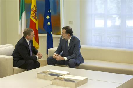 12/01/2017. Rajoy recibe al primer ministro de Irlanda, Enda Kenn. El presidente del Gobierno, Mariano Rajoy, conversa con el primer ministr...