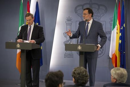 12/01/2017. Rajoy recibe al primer ministro de Irlanda, Enda Kenny. El presidente del Gobierno, Mariano Rajoy, y el primer ministro de la Re...