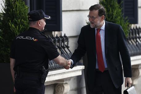 12/07/2017. Rajoy asiste a la sesión de control al Gobierno en el Congreso. El presidente del Gobierno, Mariano Rajoy, a su llegada a la ses...