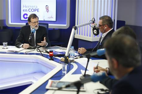 14/11/2017. Mariano Rajoy, en el programa "Herrera en COPE" de la Cadena COPE. El presidente del Gobierno, Mariano Rajoy, en el transcurso d...