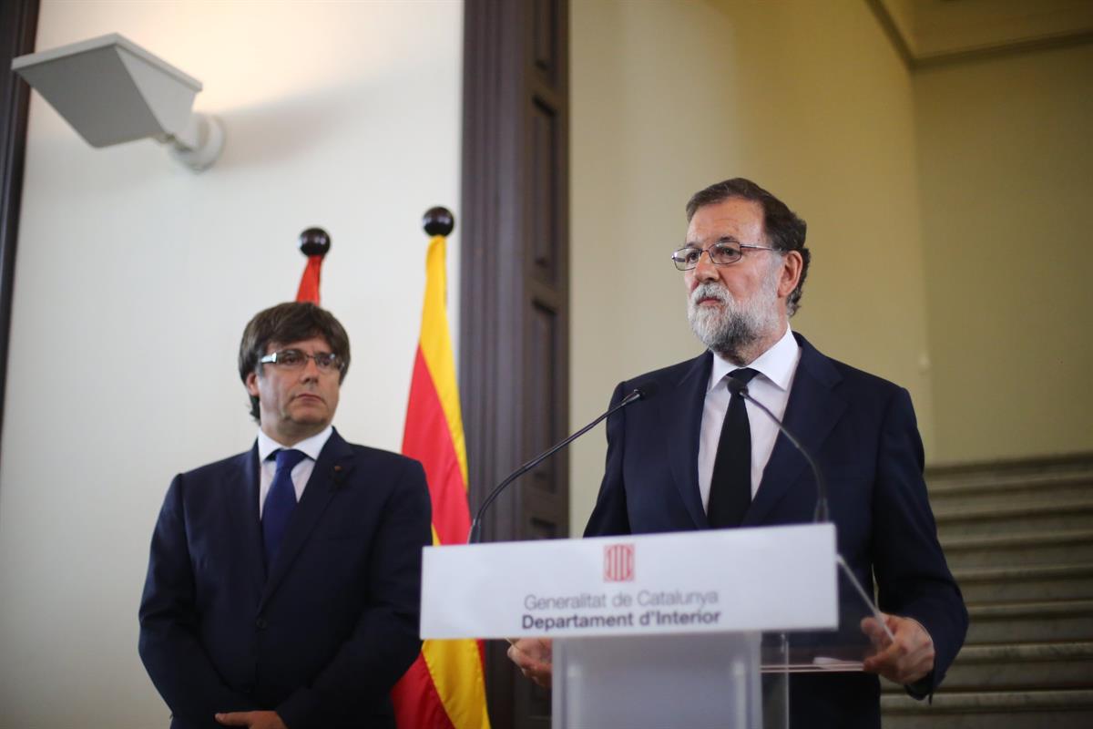 18/08/2017. Rajoy y Puigdemont presiden la reunión del Gabinete de crisis. El presidente del Gobierno, Mariano Rajoy, durante su comparecenc...