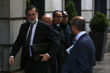 18/10/2017. Sesión de control al Gobierno en el Congreso. El presidente del Gobierno, Mariano Rajoy, a su llegada a la sesión de control al ...