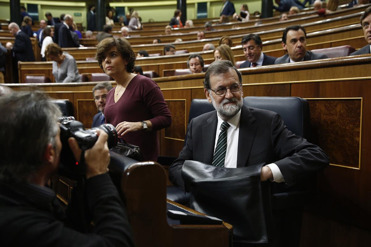 18/10/2017. Sesión de control al Gobierno en el Congreso. El presidente del Gobierno, Mariano Rajoy, durante la sesión de control al Gobiern...