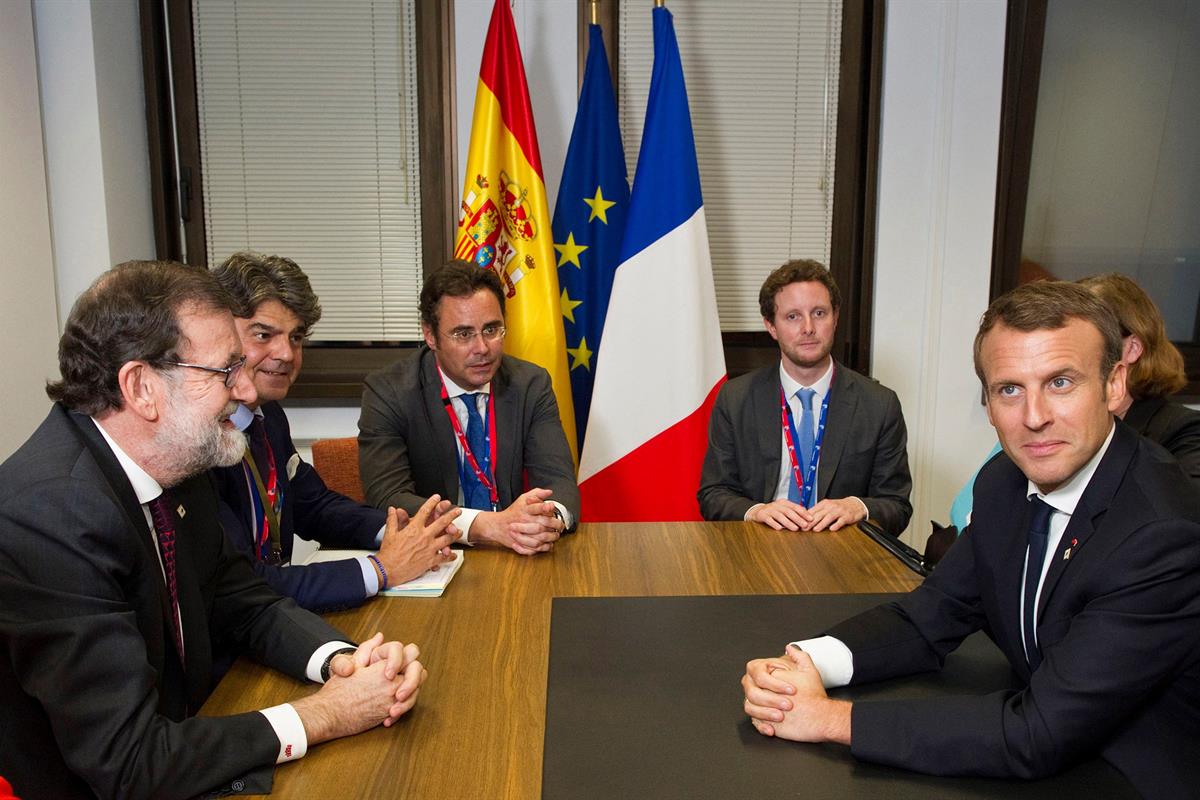 19/10/2017. Mariano Rajoy asiste al Consejo Europeo. El presidente del Gobierno, Mariano Rajoy, se reúne con el presidente de la República F...