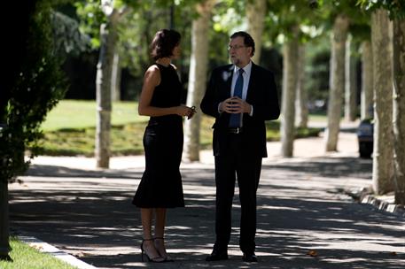 21/07/2017. El presidente del Gobierno recibe a la tenista Garbiñe Muguruza. El presidente del Gobierno conversa en los jardines de La Moncl...
