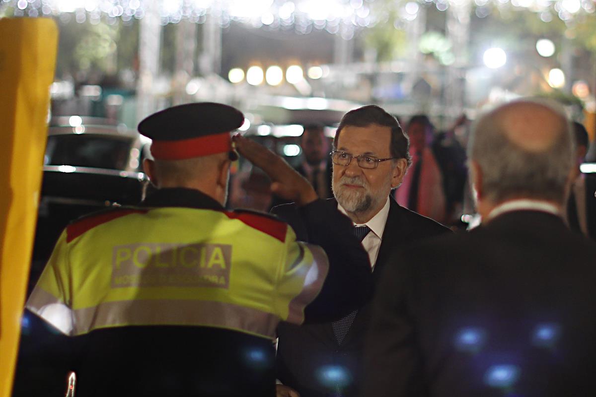 22/11/2017. Rajoy asiste a los Premios Ferrer Salat. El presidente del Gobierno, Mariano Rajoy, a su llegada a la sede de Foment del Treball...