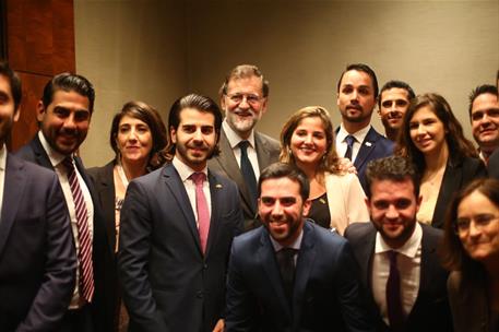 25/04/2017. Viaje oficial de Rajoy a Brasil (Sao Paulo). El presidente del Gobierno, Mariano Rajoy, se reúne con la colectividad española pa...