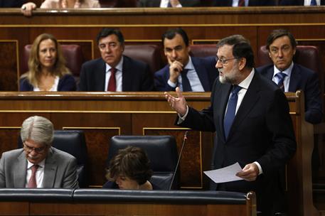 25/10/2017. Sesión de control al Gobierno en el Congreso. El presidente del Gobierno, Mariano Rajoy, durante la sesión de control al Gobiern...