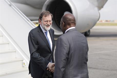 29/11/2017. Rajoy asiste a la Cumbre Unión Africana-Unión Europea. El presidente del Gobierno, Mariano Rajoy, a su llegada al aeropuerto int...