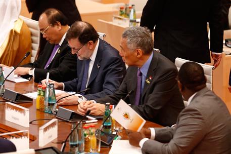 8/07/2017. Rajoy participa en la Cumbre del G-20. El presidente del Gobierno, Mariano Rajoy, durante una de las sesiones de trabajo de la Cu...