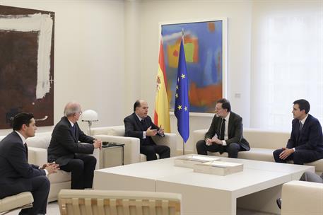 5/04/2018. Rajoy recibe a representantes de la oposición venezolana. El presidente del Gobierno, Mariano Rajoy, acompañado por el director d...