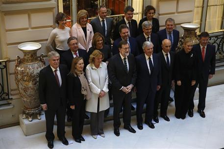 8/02/2018. Rajoy participa en el Foro ABC. El presidente del Gobierno, Mariano Rajoy; la presidenta del Congreso de los Diputados, Ana Pasto...
