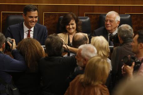 10/10/2018. Sesión de control al Gobierno en el Congreso de los Diputados. El presidente del Gobierno, Pedro Sánchez, junto a la vicepreside...