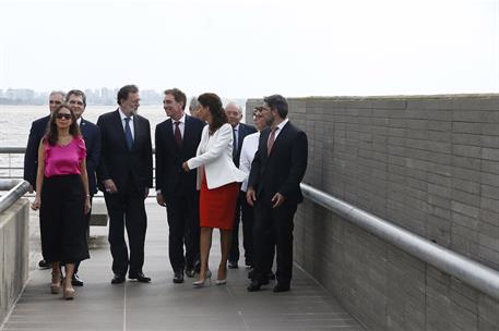11/04/2018. Rajoy visita el Parque de la Memoria. El presidente del Gobierno, Mariano Rajoy, durante su visita al Parque de la Memoria.