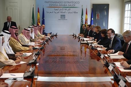 12/04/2018. Rajoy recibe al Príncipe heredero de Arabia Saudí. Reunión de trabajo de las delegaciones de España y Arabia Saudí, en la que se...