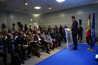 El presidente del Gobierno, Pedro Sánchez, durante la conferencia de prensa al término de la Cumbre de la OTAN