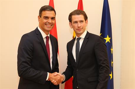 12/09/2018. Sánchez recibe al primer ministro de Austria. El presidente del Gobierno, Pedro Sánchez, y el primer ministro de Austria, Sebast...