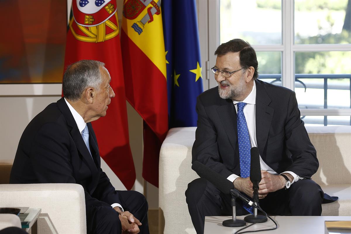 17/04/2018. Rajoy recibe al presidente de la República Portuguesa en La Moncloa. El presidente del Gobierno, Mariano Rajoy, durante la reuni...