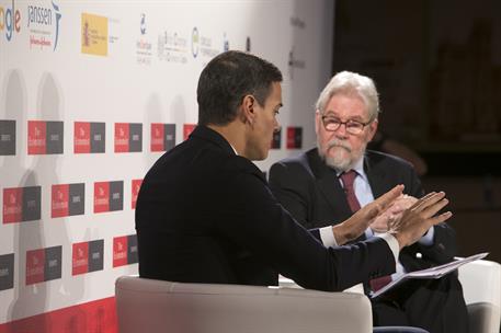 20/11/2018. Pedro Sánchez asiste a la Conferencia "Spain Summit 2018". El presidente del Gobierno, Pedro Sánchez, durante la entrevista que ...