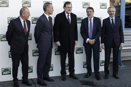 24/01/2018. Mariano Rajoy, en el programa "Más de uno" de Onda Cero. El presidente del Gobierno, Mariano Rajoy, a su llegada a la sede de On...