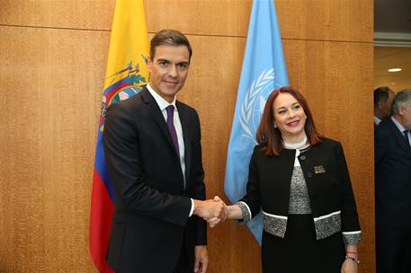 24/09/2018. El presidente Sánchez en Naciones Unidas. El presidente del Gobierno, Pedro Sánchez, saluda a la presidenta de la Asamblea de Na...