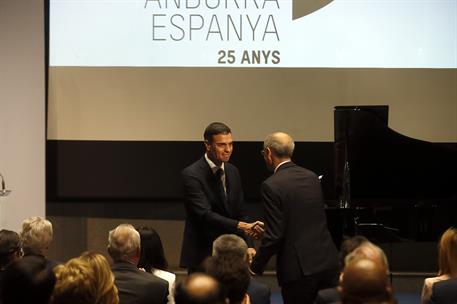 4/06/2018. Pedro Sánchez se reúne con Antoni Martí. El presidente del Gobierno, Pedro Sánchez, y el jefe del Gobierno del Principado de Ando...